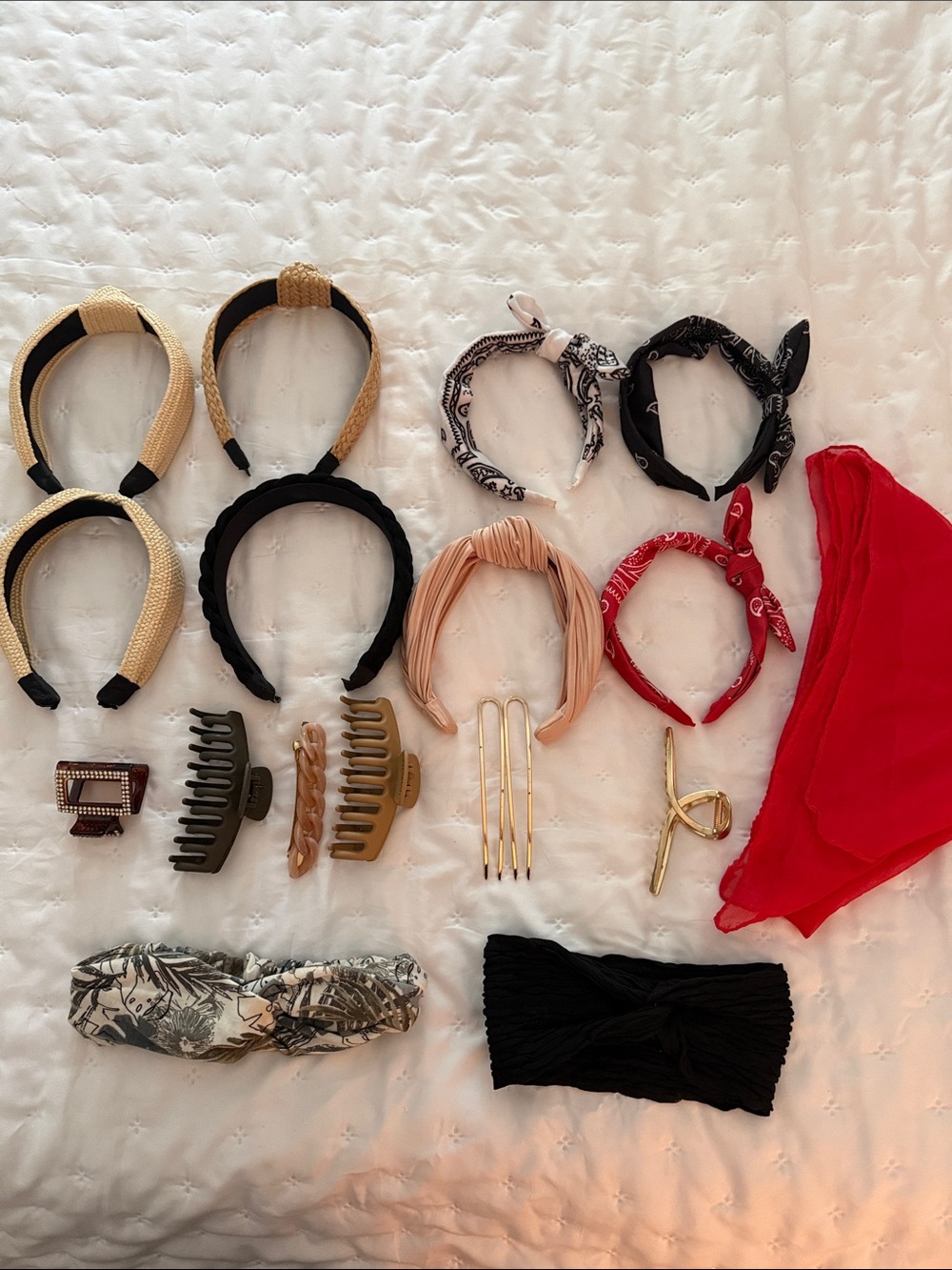 Assorted Women’s Hair Accessories Set - Neutral, Black, Red